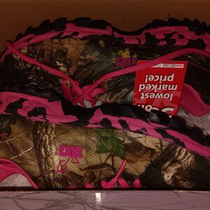Women's shoes